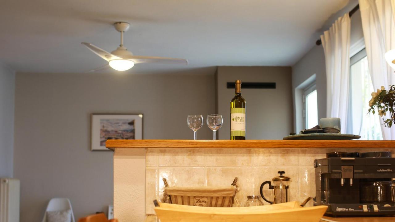 Artemis Apartment,Beach Two-Bedroom Екстериор снимка